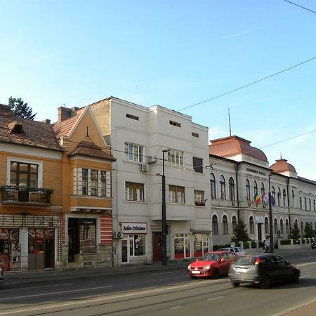 Modern Old Town Ap. Baritiu Apartment Cluj-Napoca Exterior photo