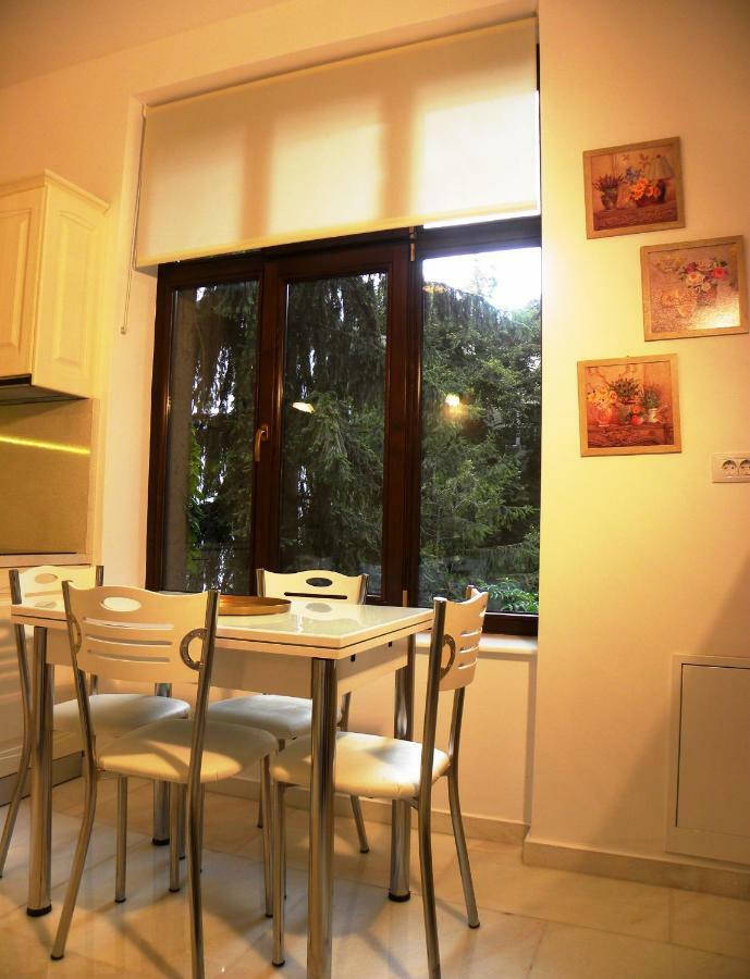 Modern Old Town Ap. Baritiu Apartment Cluj-Napoca Exterior photo